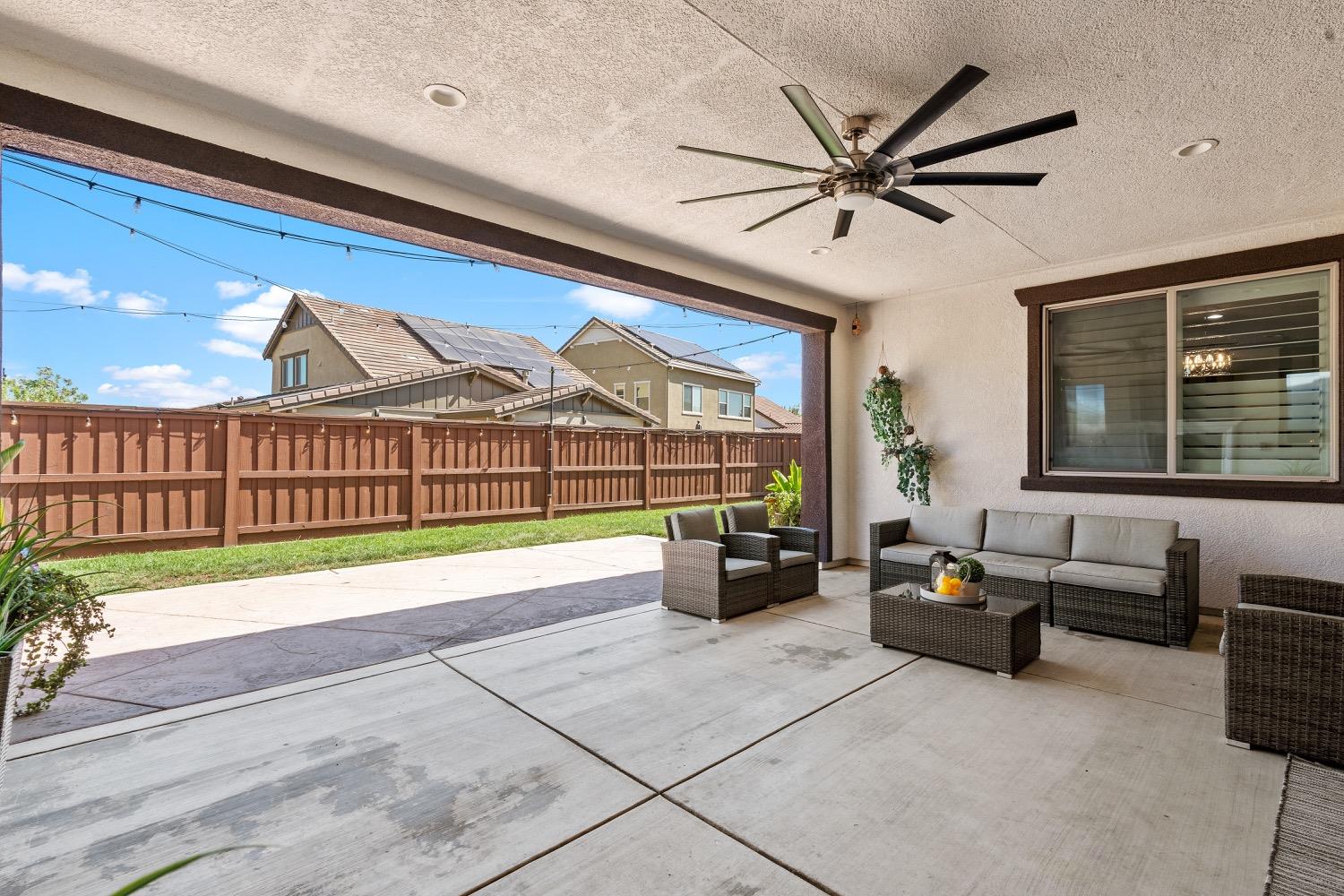 Detail Gallery Image 55 of 69 For 1737 Cranbrook Ct, Lathrop,  CA 95330 - 5 Beds | 4/1 Baths