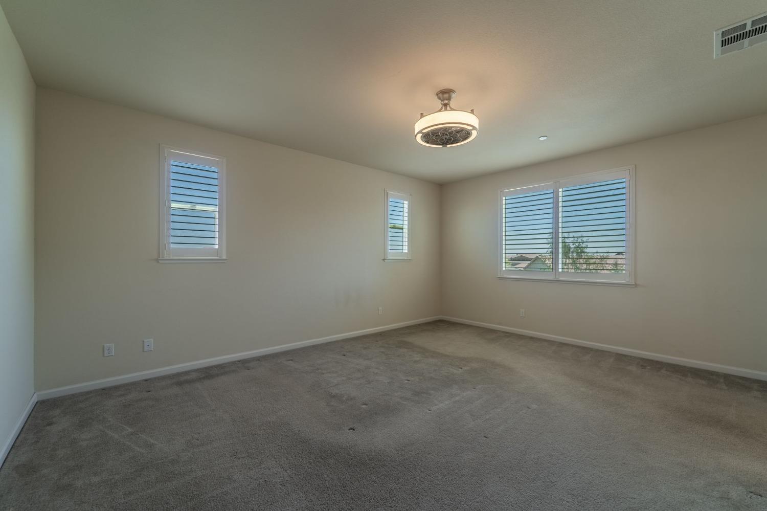 Detail Gallery Image 29 of 59 For 654 Kibbie Ct, Manteca,  CA 95337 - 4 Beds | 3/1 Baths