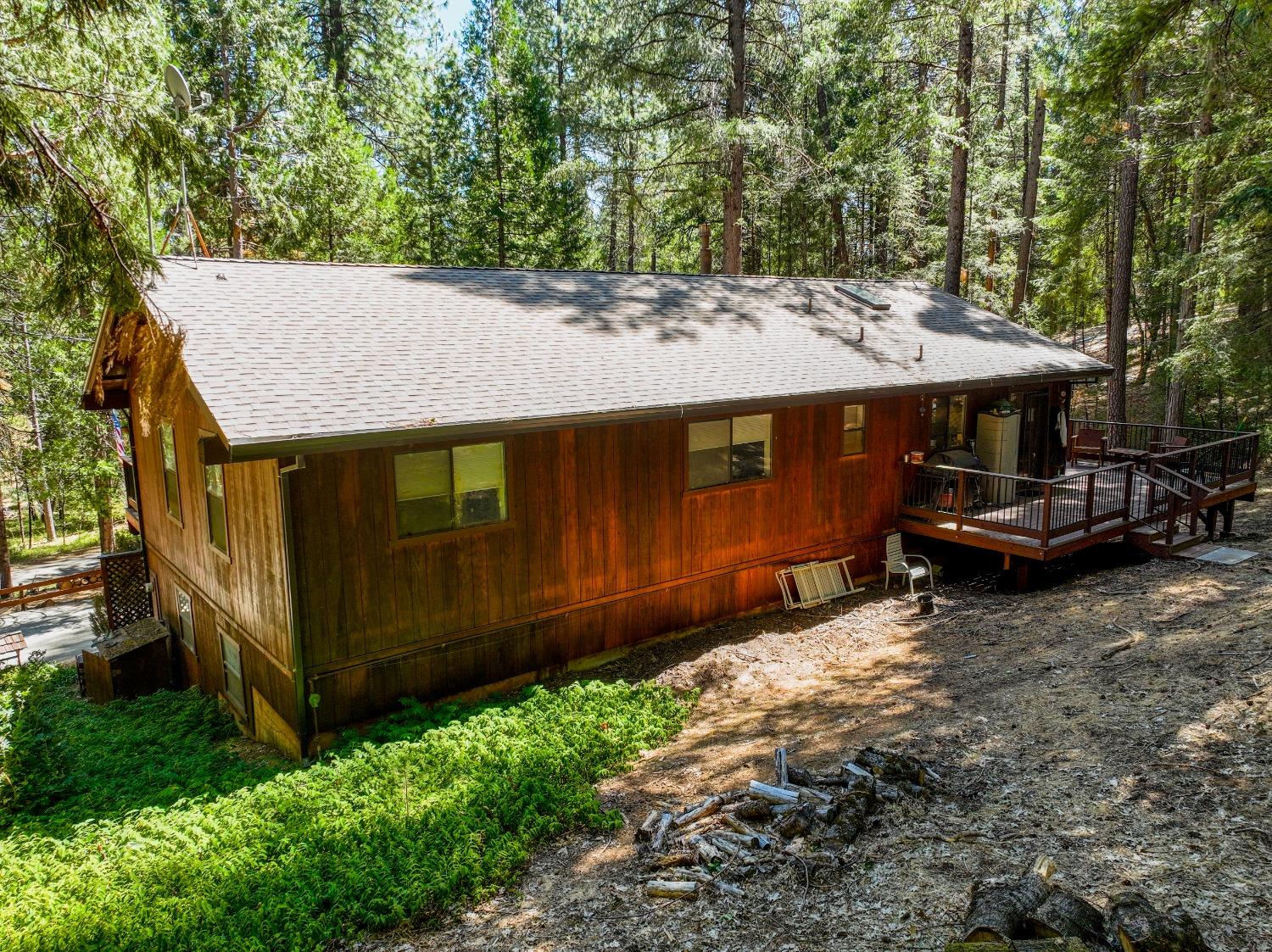 Detail Gallery Image 31 of 38 For 12914 Lost Lake Rd, Grass Valley,  CA 95945 - 3 Beds | 2 Baths