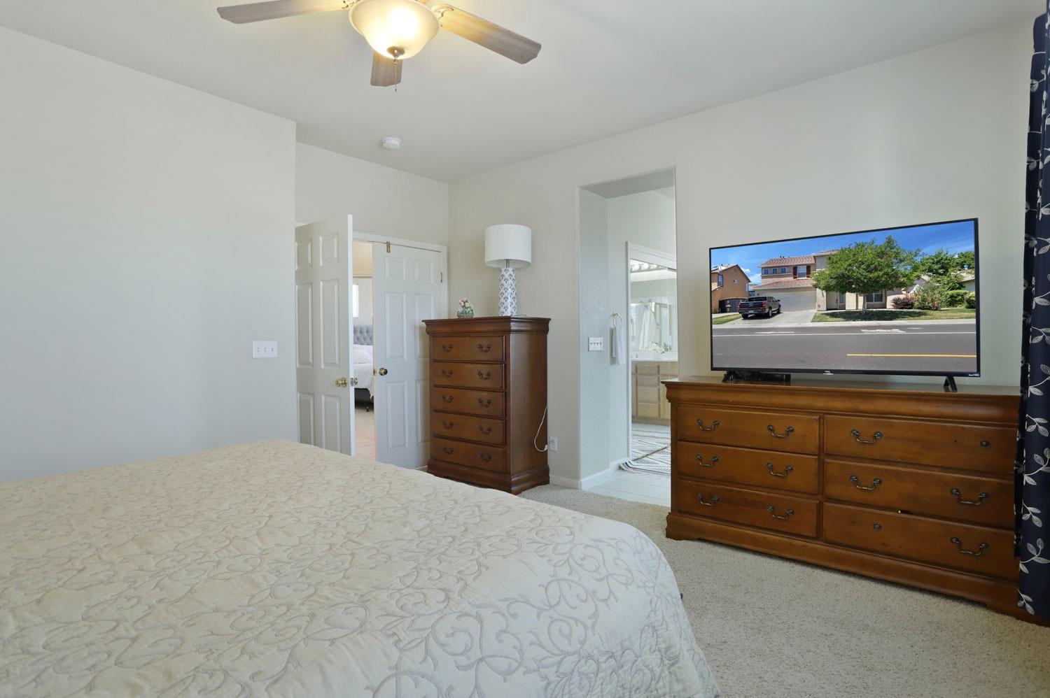 Detail Gallery Image 39 of 51 For 1711 Matterhorn St, Manteca,  CA 95337 - 4 Beds | 2/1 Baths