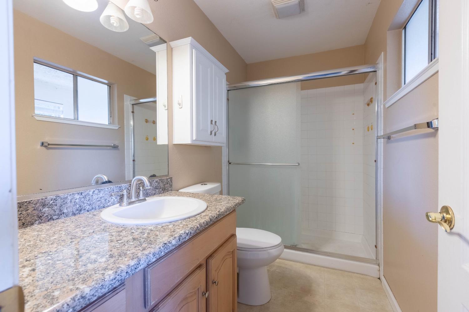 Detail Gallery Image 28 of 41 For 5009 Tacomic Dr, Sacramento,  CA 95842 - 3 Beds | 2/1 Baths