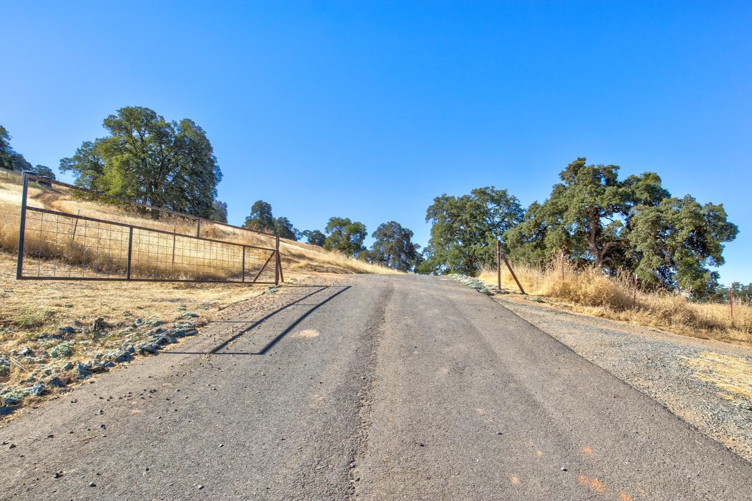 Detail Gallery Image 37 of 62 For 19940 Shenandoah School Rd, Plymouth,  CA 95669 - 3 Beds | 2 Baths