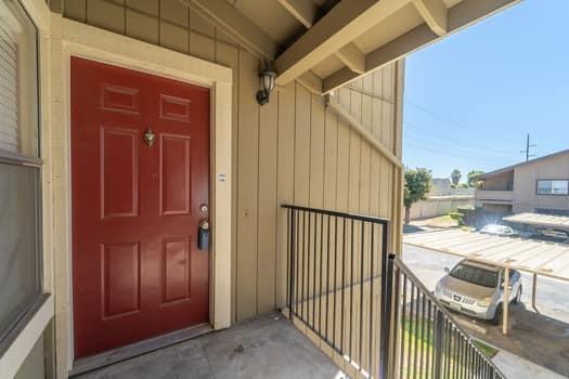 Detail Gallery Image 3 of 17 For 426 Cherry Ln #G,  Manteca,  CA 95337 - 2 Beds | 1 Baths