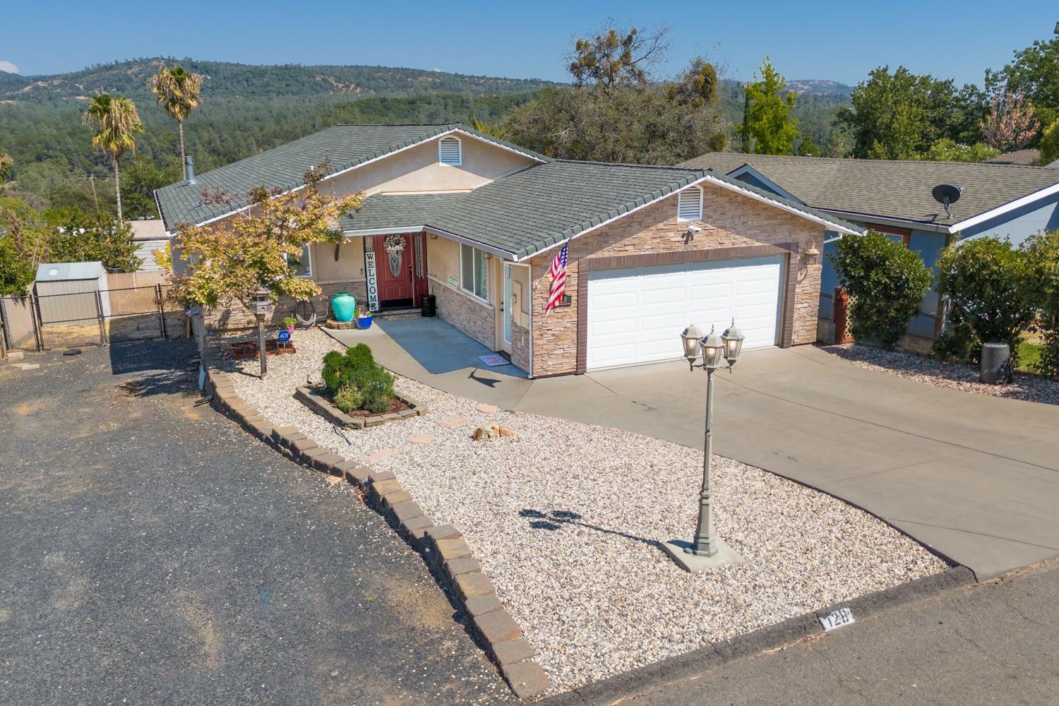 Detail Gallery Image 1 of 1 For 128 Kokanee Dr, Oroville,  CA 95966 - 3 Beds | 3 Baths