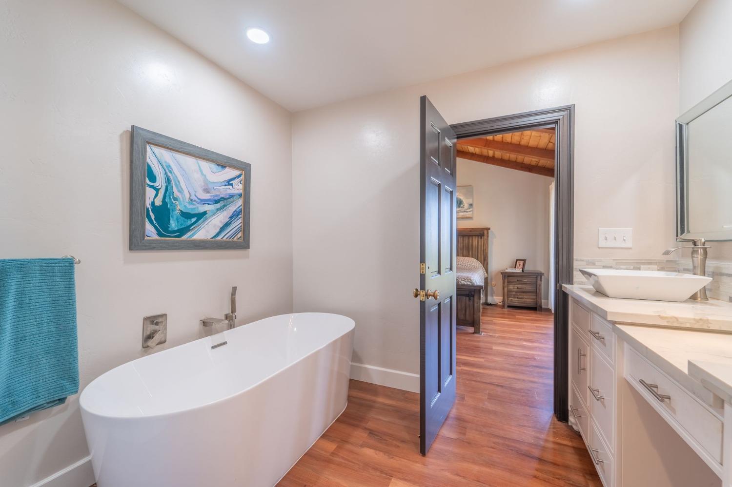 Detail Gallery Image 23 of 29 For 10000 Atlas Rd, Oakdale,  CA 95361 - 3 Beds | 2/1 Baths