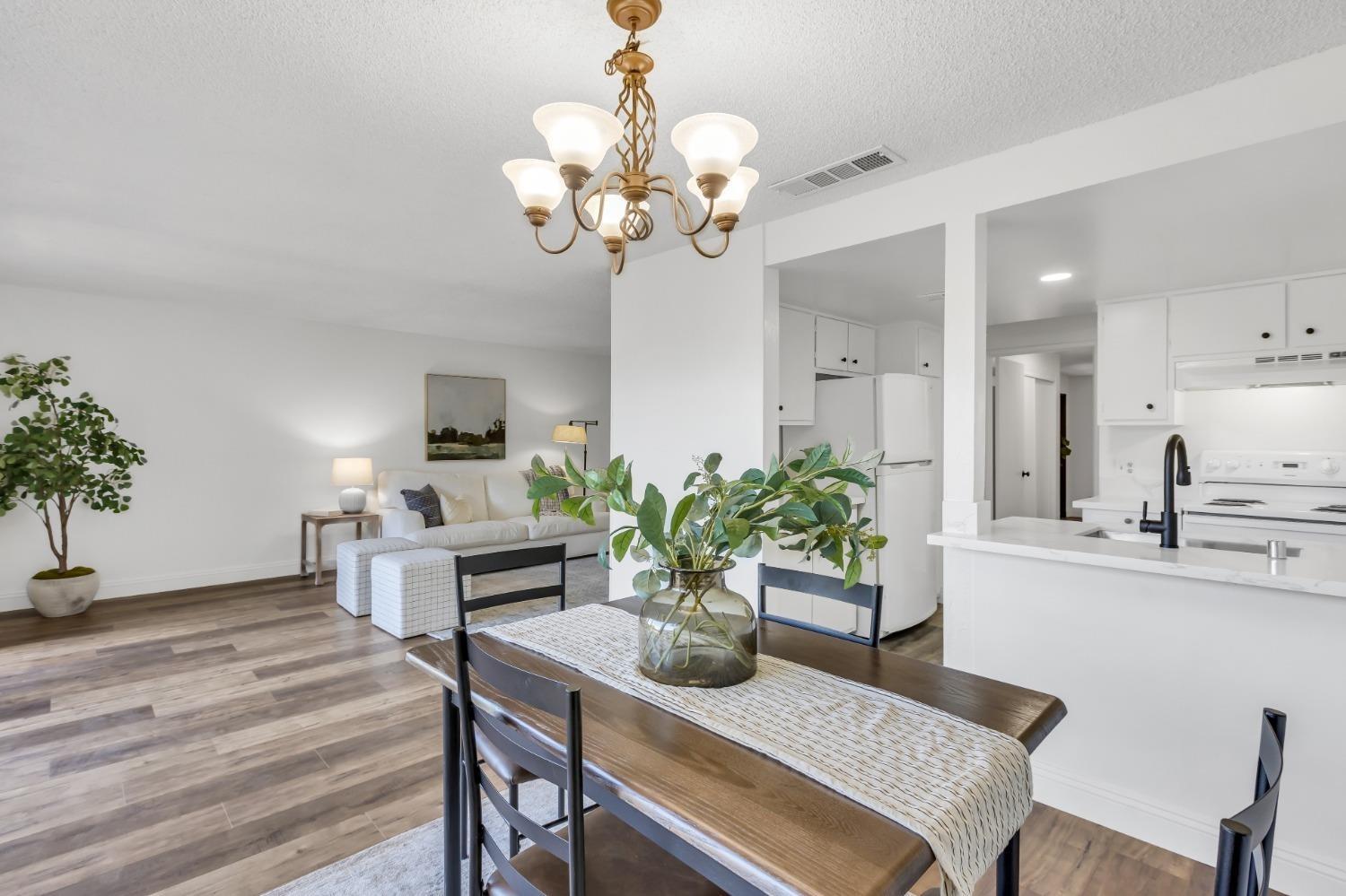 Detail Gallery Image 24 of 40 For 949 Fulton Ave #526,  Sacramento,  CA 95825 - 2 Beds | 1 Baths