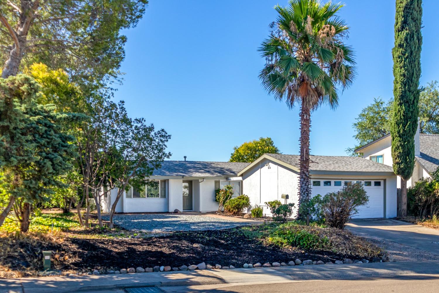 Detail Gallery Image 1 of 1 For 5865 Casa Grande Ave, Rocklin,  CA 95677 - 3 Beds | 2 Baths