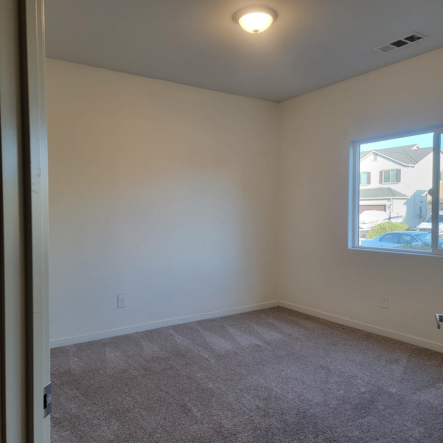 Detail Gallery Image 25 of 31 For 2223 Tidewind Dr, Stockton,  CA 95206 - 4 Beds | 2/1 Baths