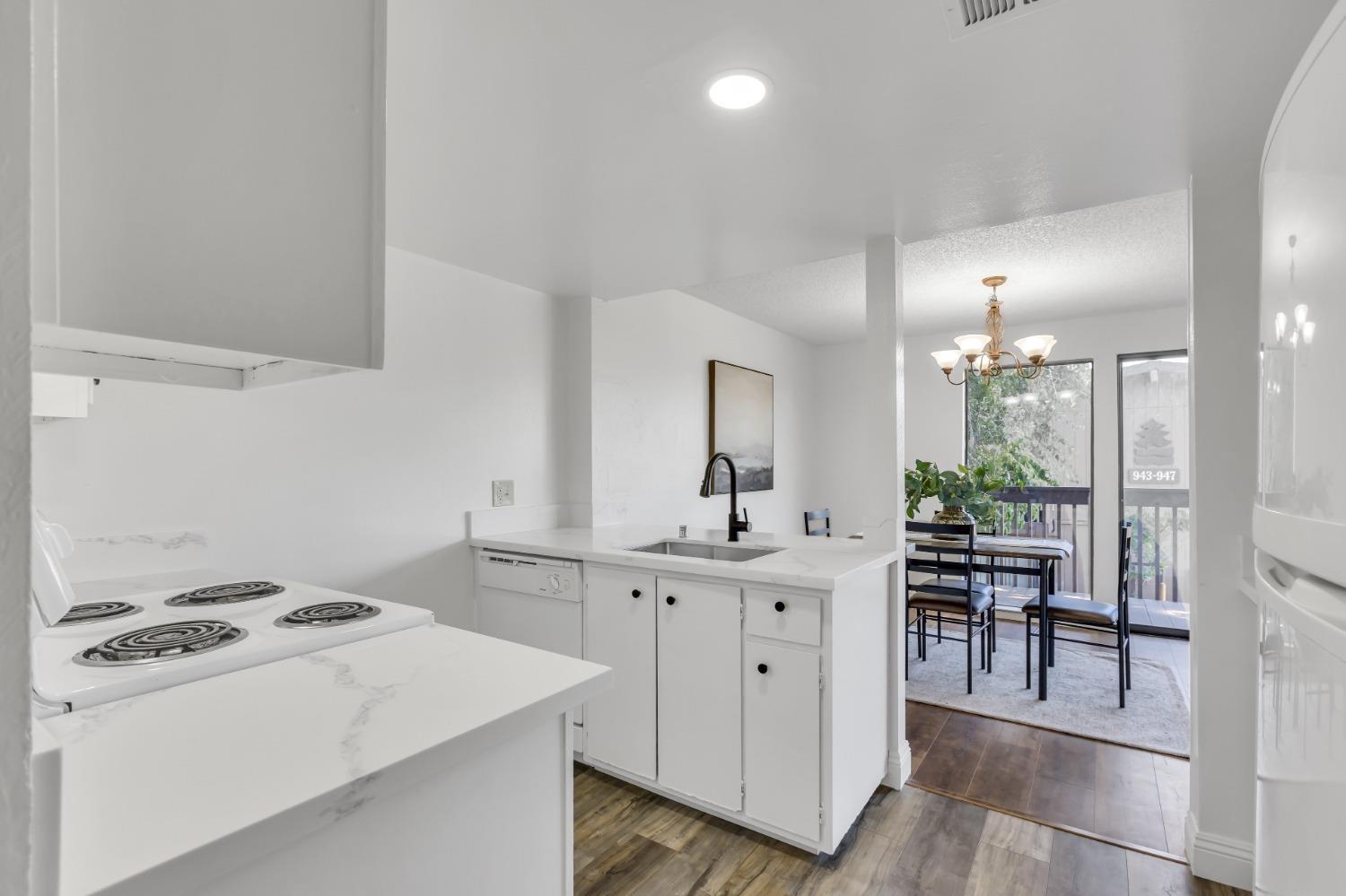 Detail Gallery Image 29 of 40 For 949 Fulton Ave #526,  Sacramento,  CA 95825 - 2 Beds | 1 Baths