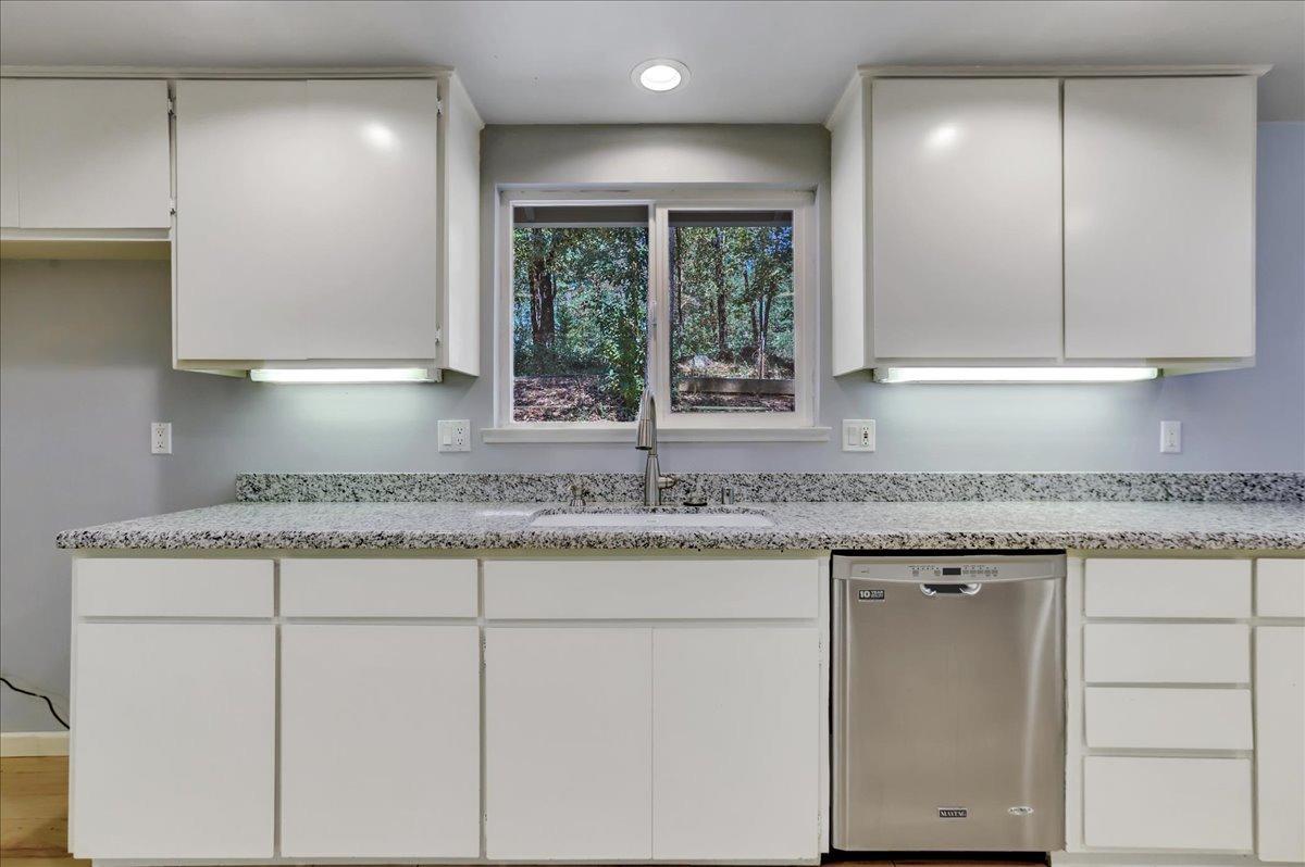 Detail Gallery Image 5 of 84 For 12051 Cordell Ct., Grass Valley,  CA 95945 - 3 Beds | 2 Baths