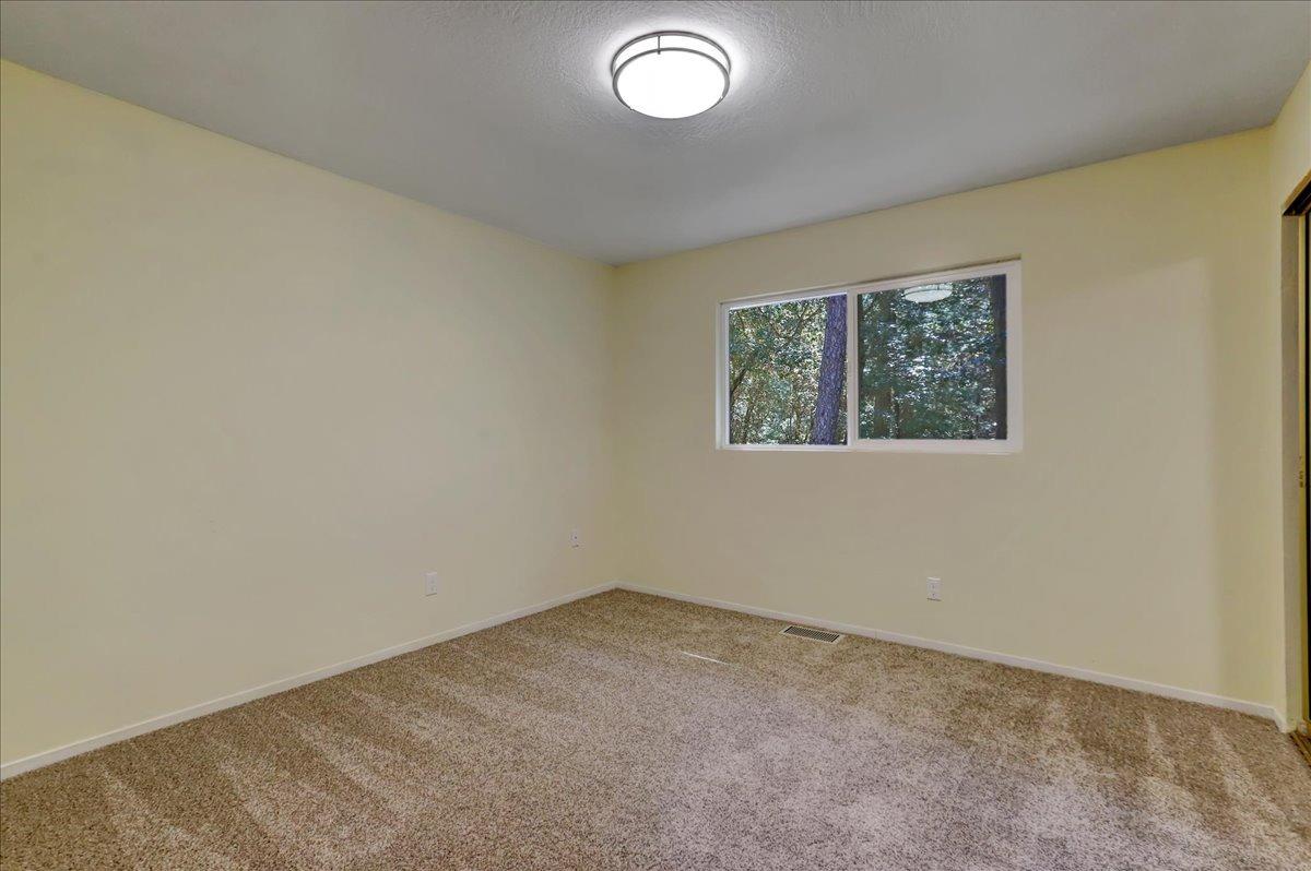 Detail Gallery Image 25 of 84 For 12051 Cordell Ct., Grass Valley,  CA 95945 - 3 Beds | 2 Baths