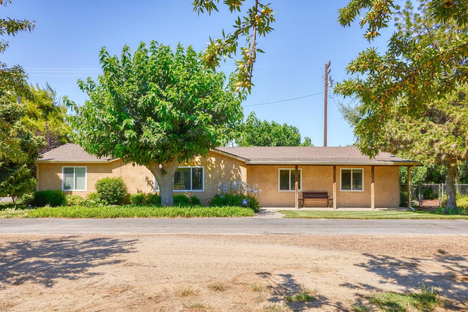 Detail Gallery Image 7 of 48 For 9374 Yosemite Blvd, Modesto,  CA 95357 - 3 Beds | 1 Baths