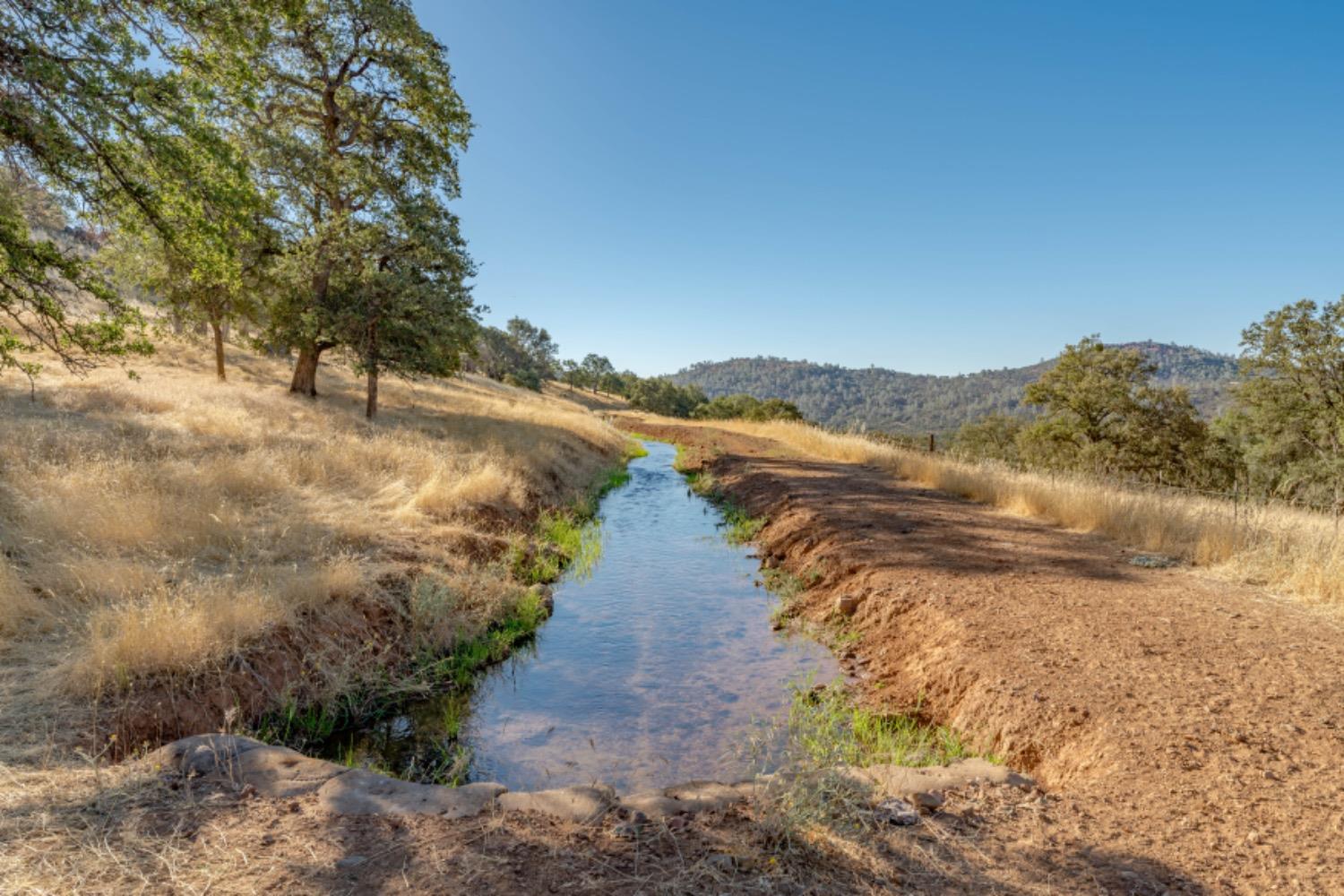 Detail Gallery Image 19 of 75 For 27044 Mccourtney, Grass Valley,  CA 95949 - – Beds | – Baths