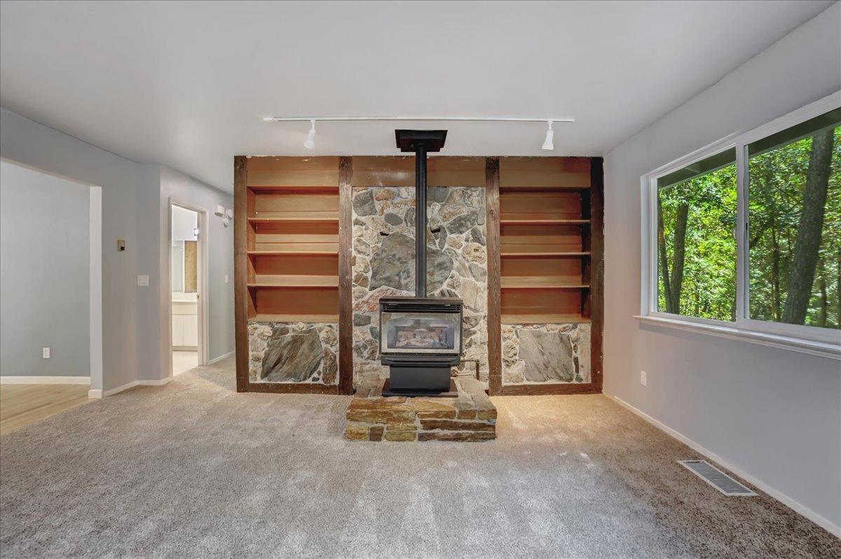 Detail Gallery Image 9 of 84 For 12051 Cordell Ct., Grass Valley,  CA 95945 - 3 Beds | 2 Baths