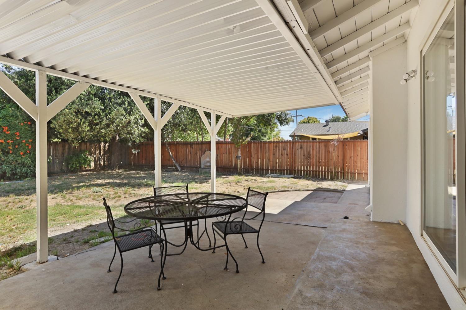 Detail Gallery Image 26 of 35 For 2555 Porter Way, Stockton,  CA 95207 - 3 Beds | 2 Baths