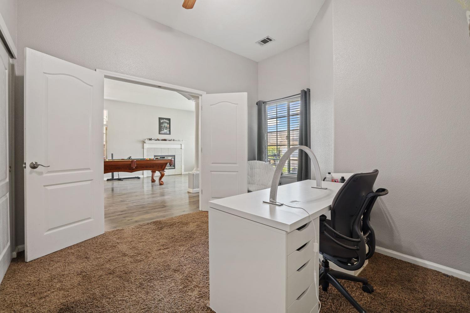 Detail Gallery Image 12 of 39 For 3153 Joshua Tree Cir, Stockton,  CA 95209 - 4 Beds | 2 Baths