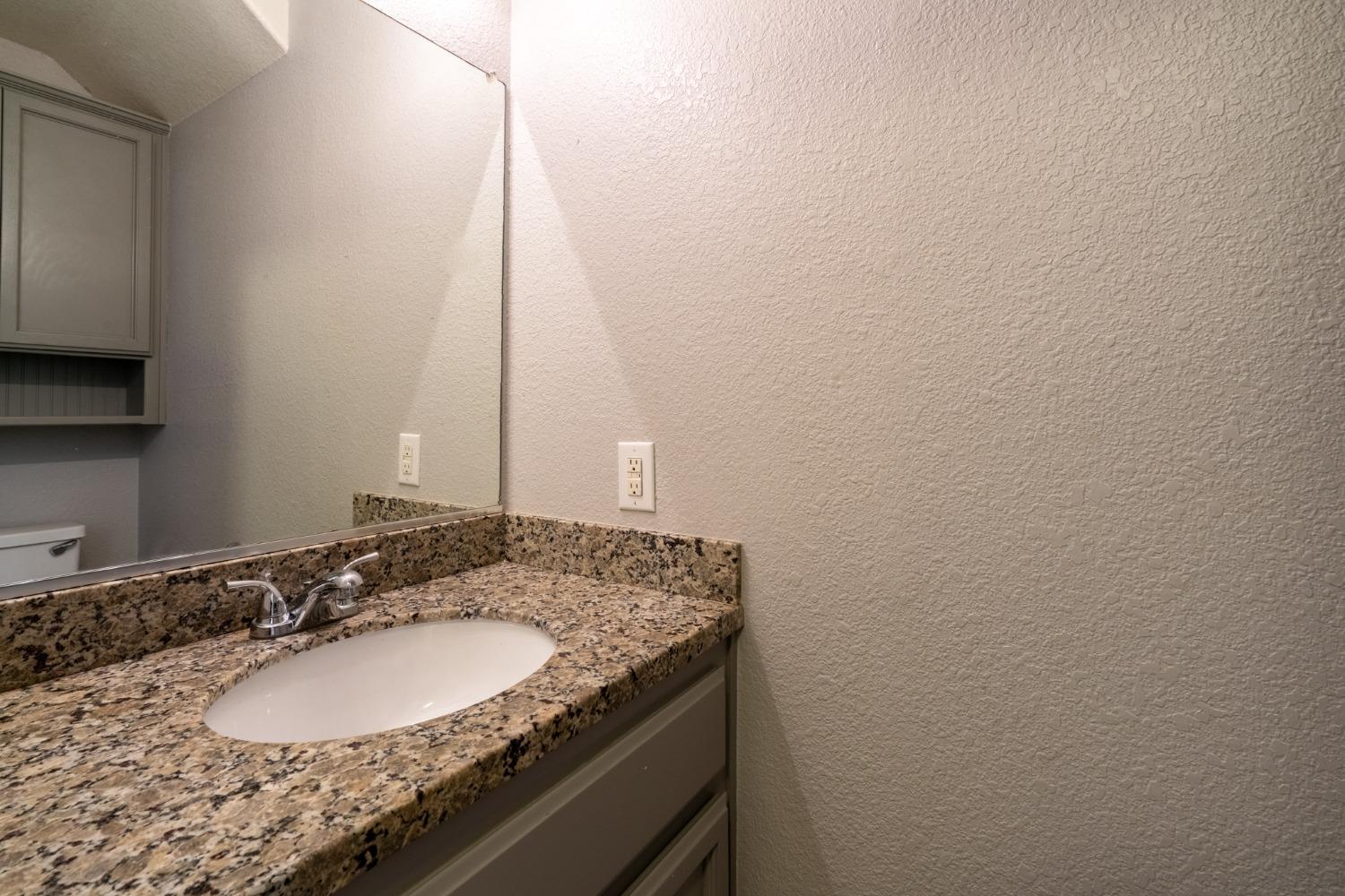 Detail Gallery Image 20 of 26 For 117 Westview Ln, Jackson,  CA 95642 - 3 Beds | 2/1 Baths