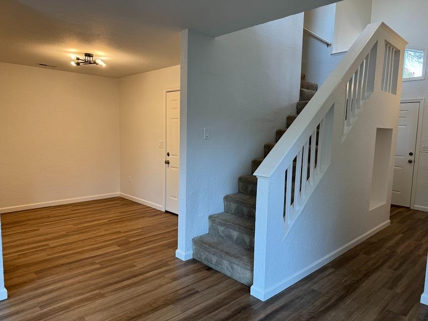 Detail Gallery Image 10 of 36 For 2315 East St, Tracy,  CA 95376 - 2 Beds | 1/1 Baths