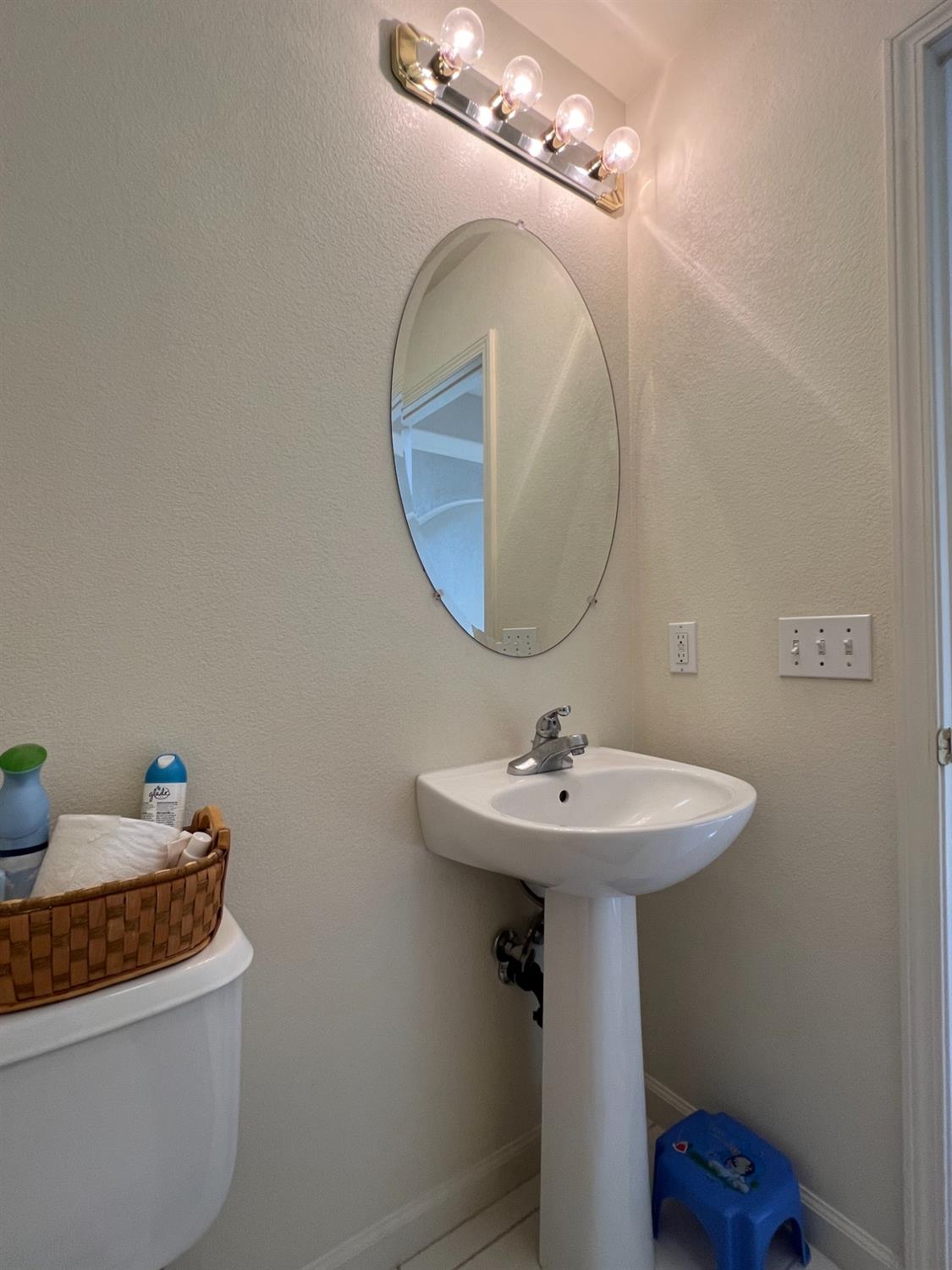 Detail Gallery Image 32 of 66 For 10236 Berryessa Dr, Stockton,  CA 95219 - 5 Beds | 4/1 Baths