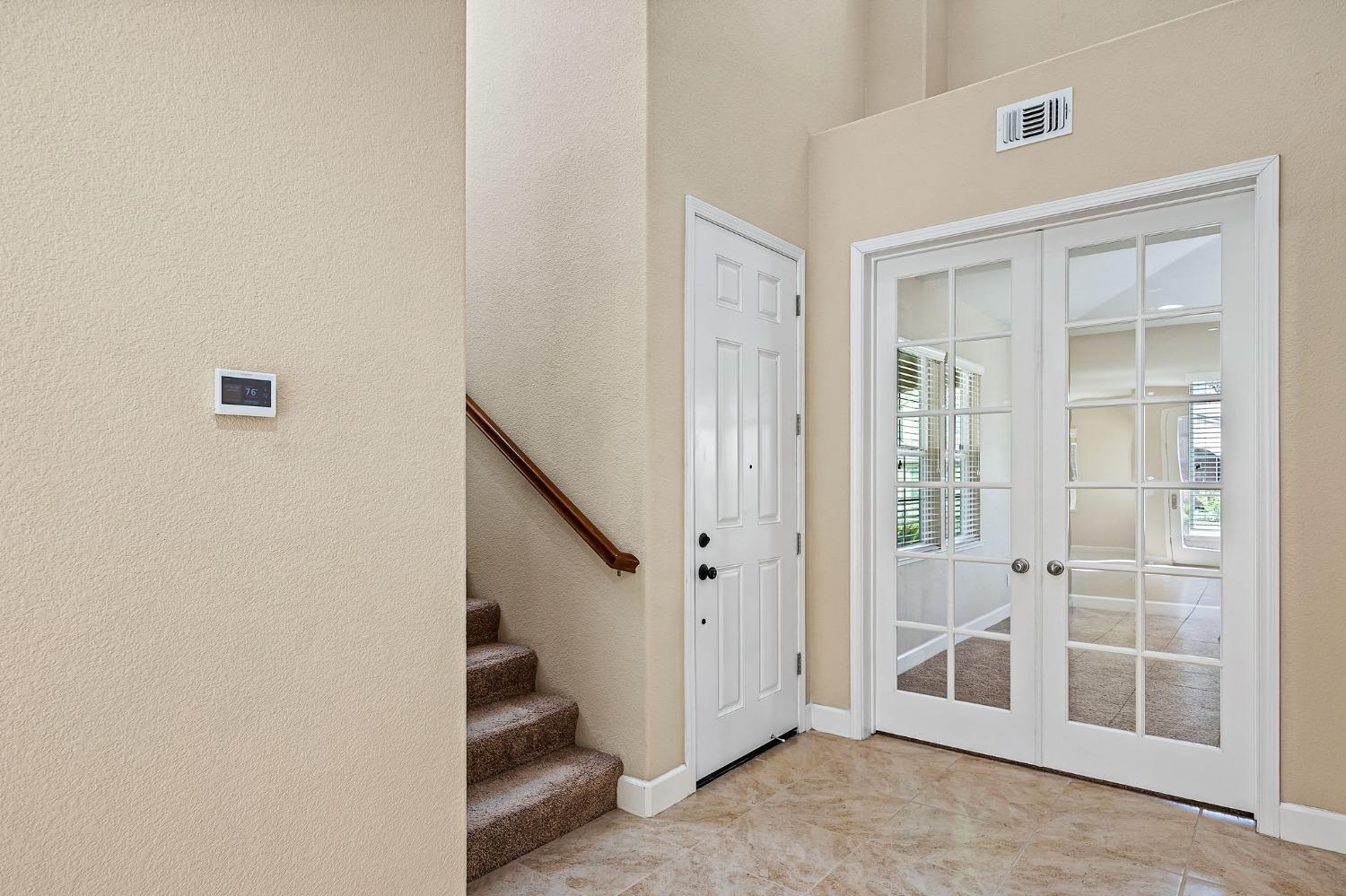 Detail Gallery Image 6 of 54 For 1396 Skibbereen Way, Rocklin,  CA 95765 - 5 Beds | 3/1 Baths