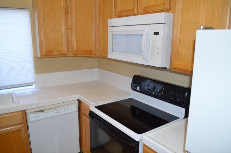 Avila Place, Antioch, California image 4