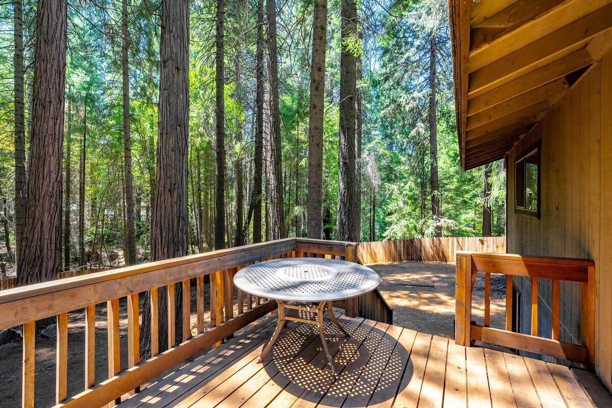 Detail Gallery Image 26 of 54 For 2940 Shadow Ln, Pollock Pines,  CA 95726 - 2 Beds | 1/1 Baths