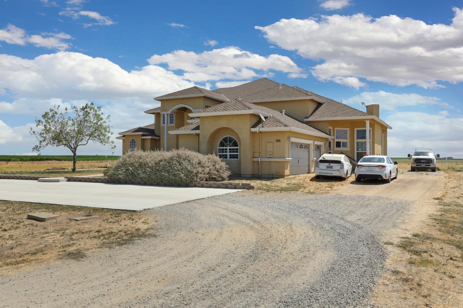 Detail Gallery Image 26 of 34 For 26651 S Airport Way, Manteca,  CA 95337 - 4 Beds | 3/1 Baths