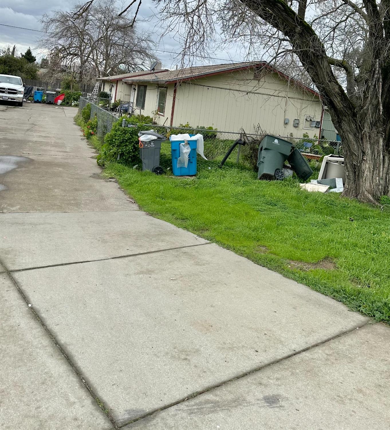 Powerline Road, Olivehurst, California image 2