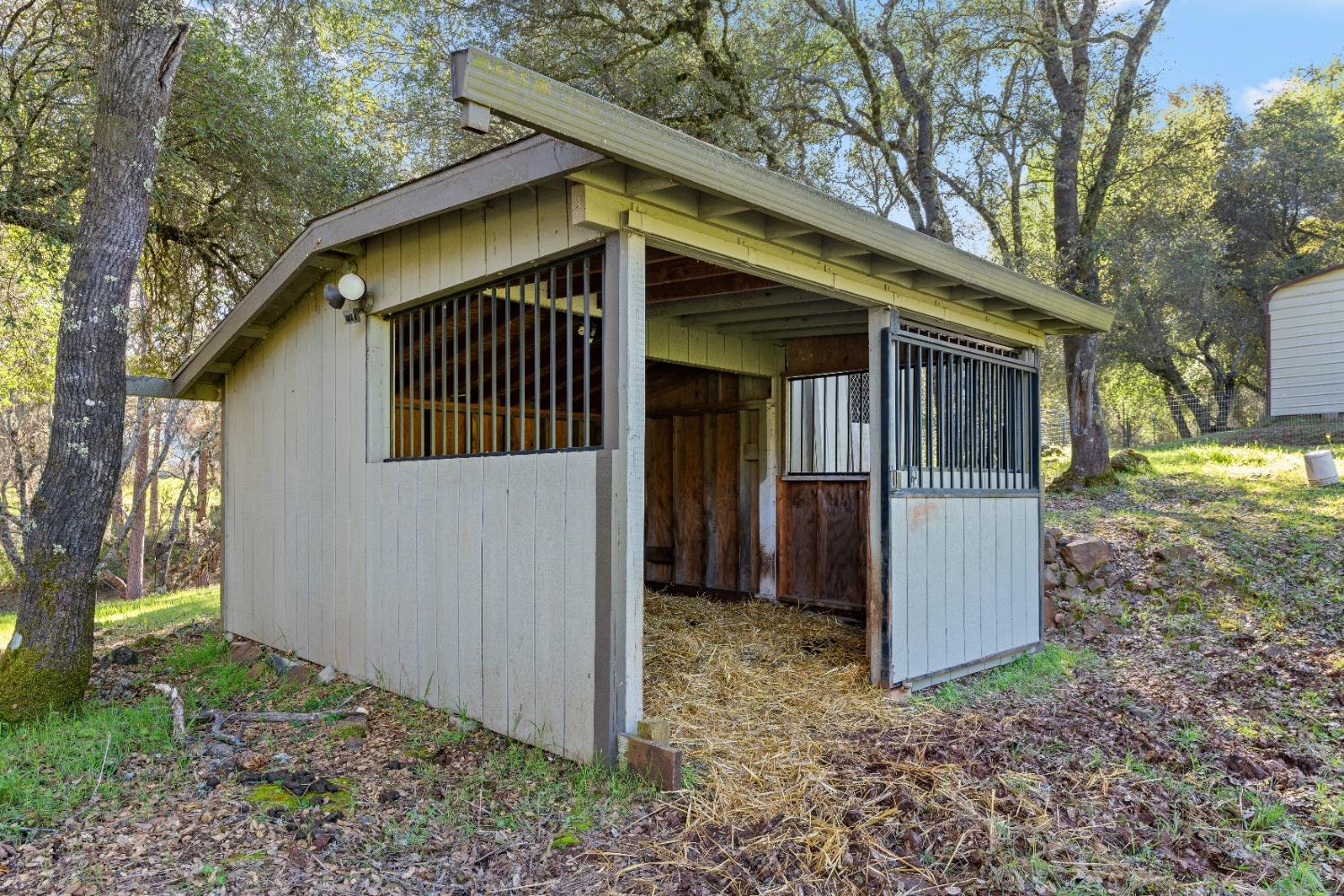 Detail Gallery Image 37 of 73 For 10381 Donna Way, Penn Valley,  CA 95946 - 4 Beds | 2 Baths