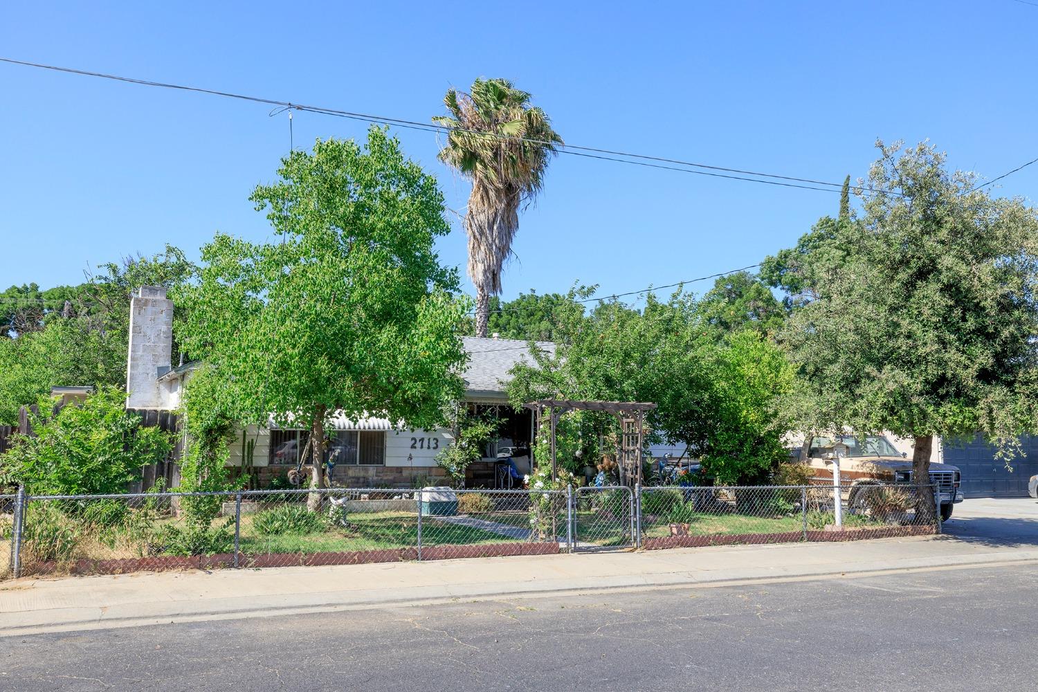 Dale Avenue, Ceres, California image 2