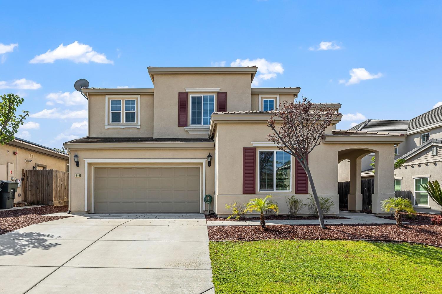 Detail Gallery Image 1 of 54 For 1396 Skibbereen Way, Rocklin,  CA 95765 - 5 Beds | 3/1 Baths