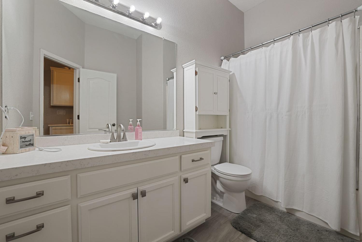 Detail Gallery Image 23 of 39 For 3153 Joshua Tree Cir, Stockton,  CA 95209 - 4 Beds | 2 Baths