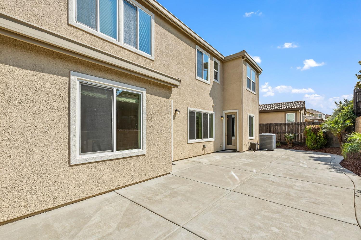 Detail Gallery Image 51 of 54 For 1396 Skibbereen Way, Rocklin,  CA 95765 - 5 Beds | 3/1 Baths