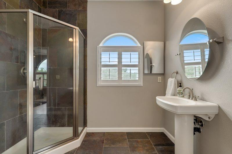 Detail Gallery Image 22 of 30 For 12172 Lone Oak Rd, Waterford,  CA 95386 - 4 Beds | 4/1 Baths