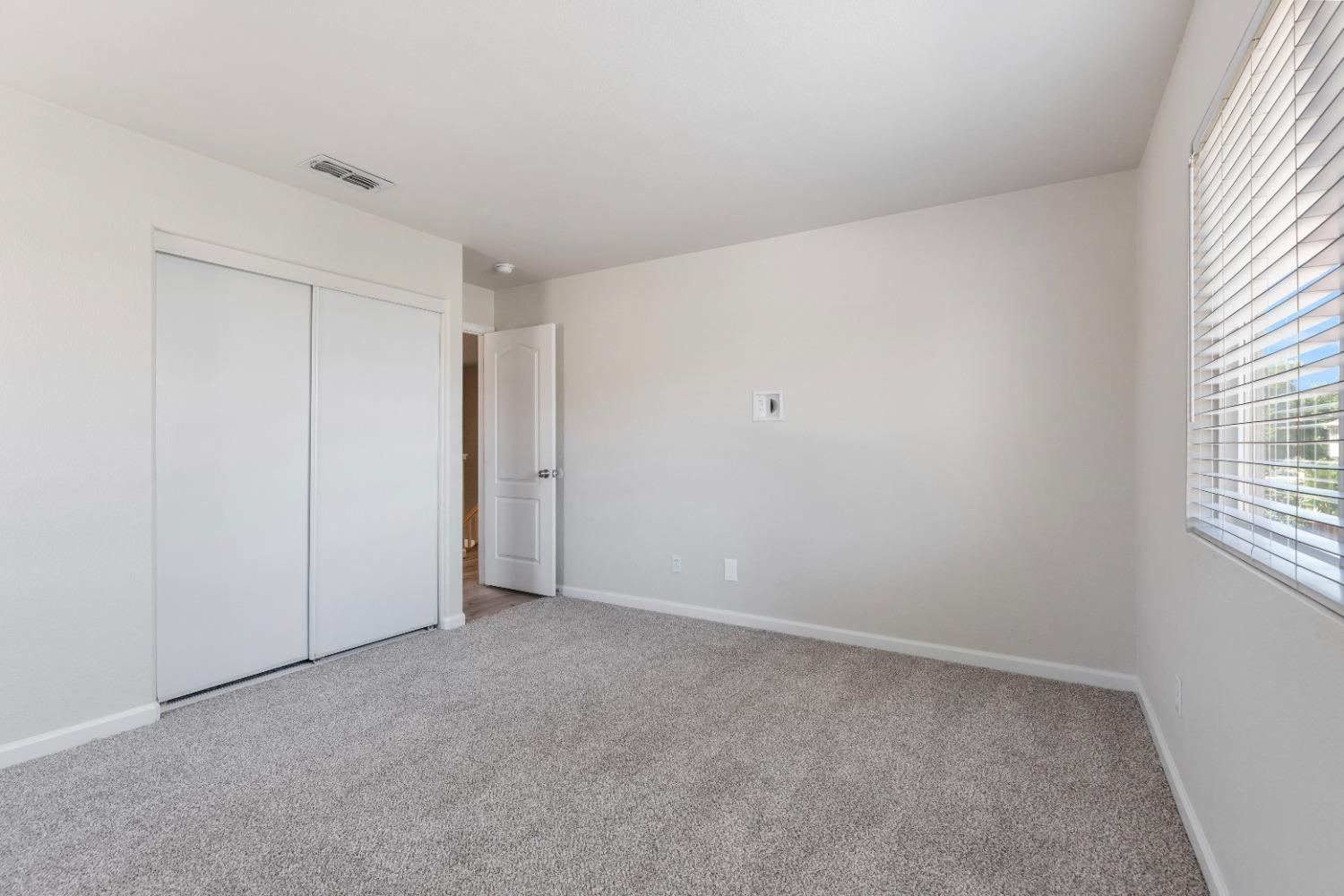 Detail Gallery Image 22 of 44 For 1823 Oswego Ct, Tracy,  CA 95304 - 4 Beds | 2/1 Baths