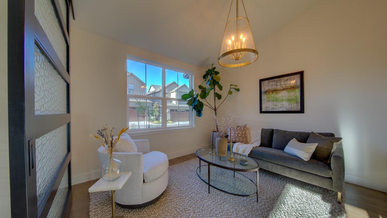 Detail Gallery Image 4 of 34 For 7135 Sunterra Way, Granite Bay,  CA 95746 - 4 Beds | 3/1 Baths