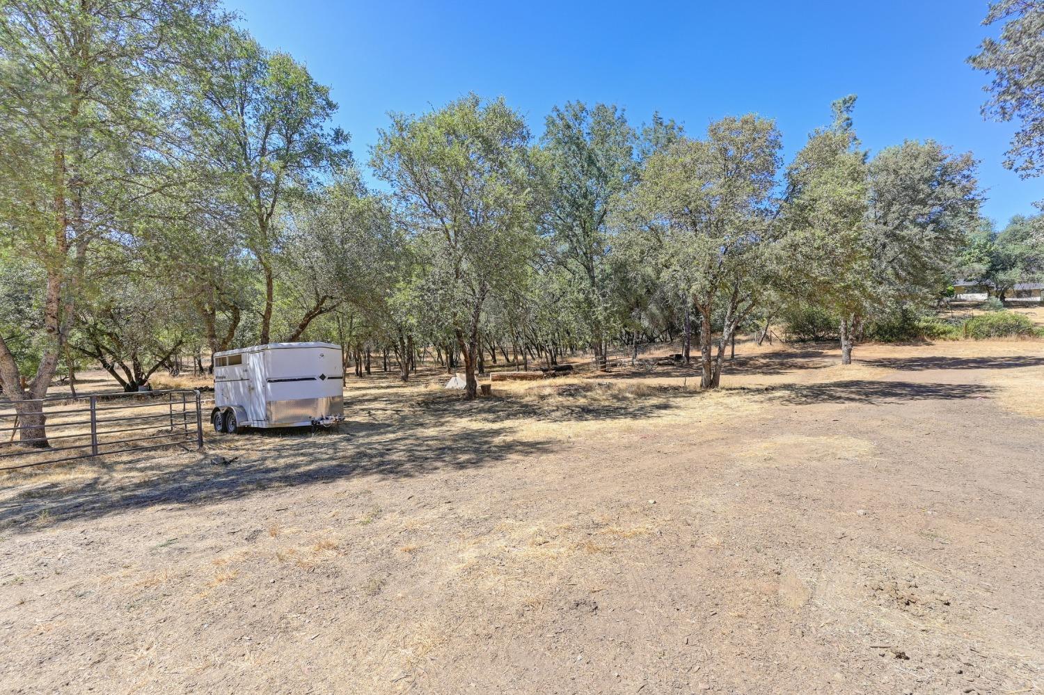 Detail Gallery Image 84 of 99 For 1486 Golden Spur Dr, Placerville,  CA 95667 - 3 Beds | 2 Baths