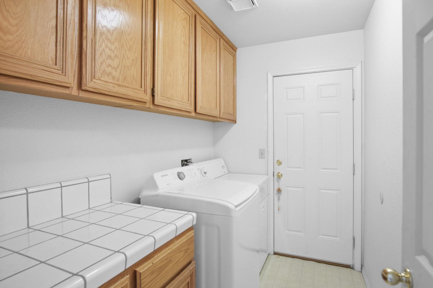 Fir Drive, Los Banos, California image 8