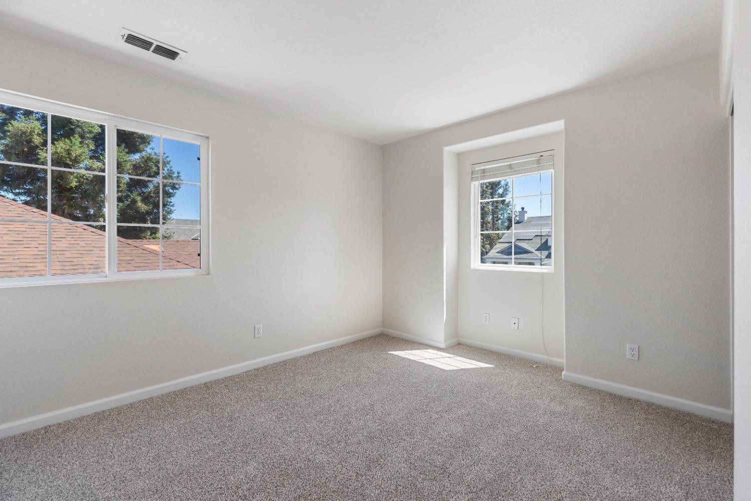 Detail Gallery Image 25 of 44 For 1823 Oswego Ct, Tracy,  CA 95304 - 4 Beds | 2/1 Baths