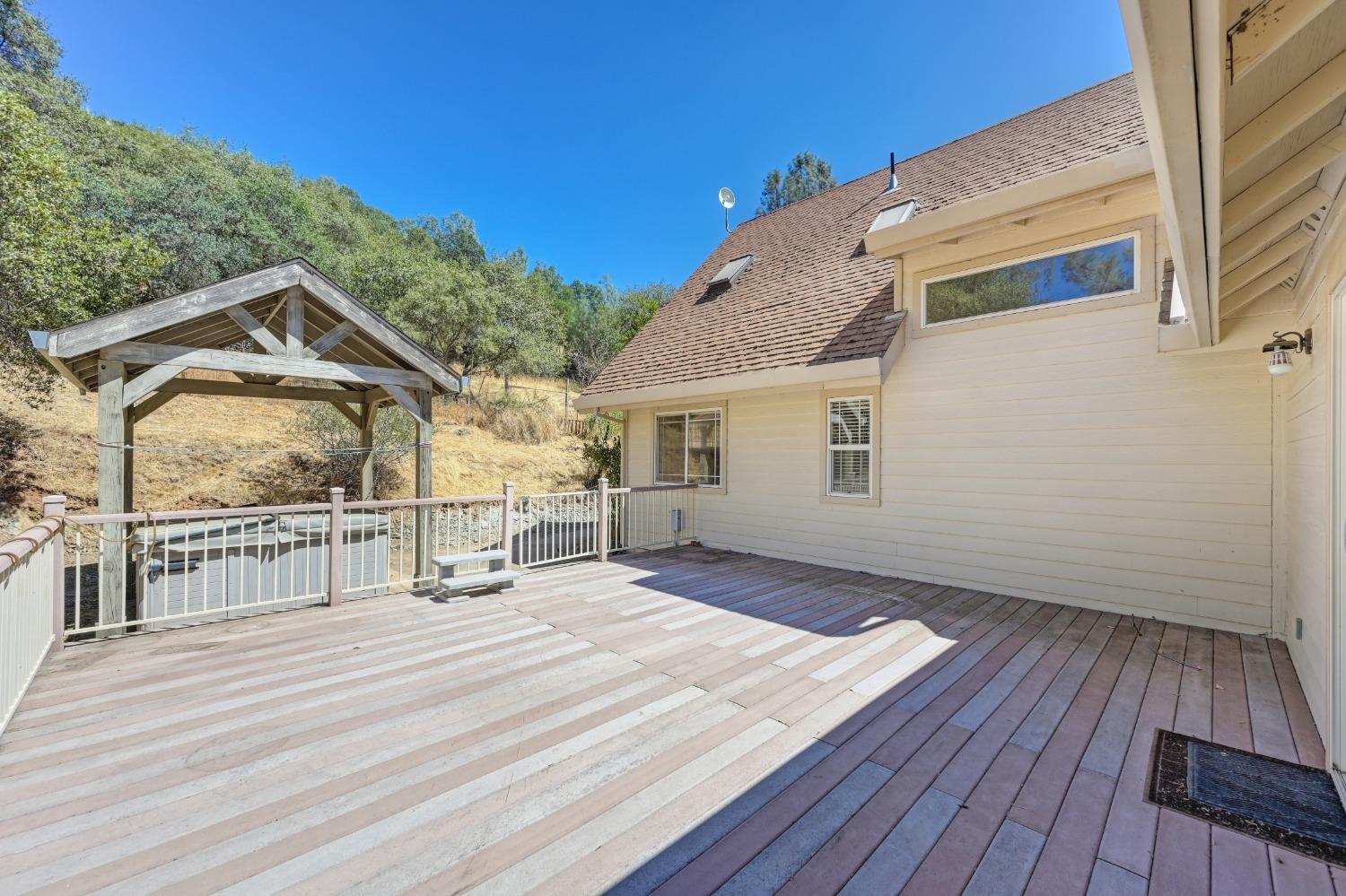 Detail Gallery Image 66 of 99 For 1486 Golden Spur Dr, Placerville,  CA 95667 - 3 Beds | 2 Baths