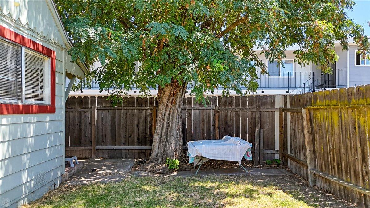 Detail Gallery Image 26 of 32 For 842 Nevada St, Manteca,  CA 95337 - 2 Beds | 1 Baths