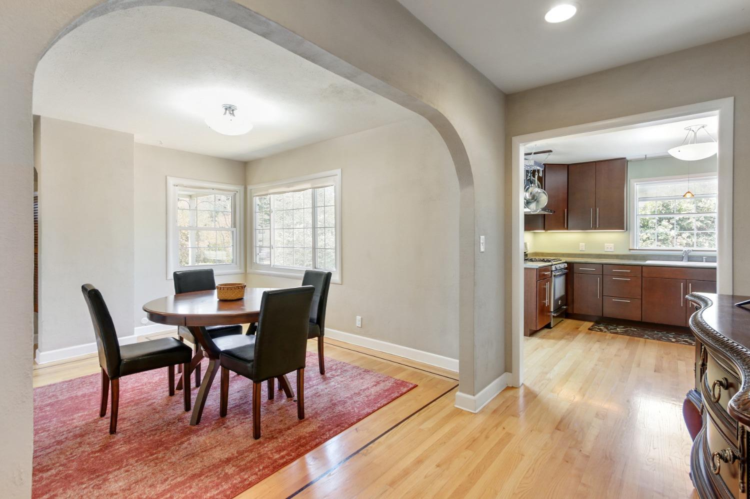 Detail Gallery Image 9 of 30 For 9333 Sparks Way, Sacramento,  CA 95827 - 3 Beds | 1 Baths