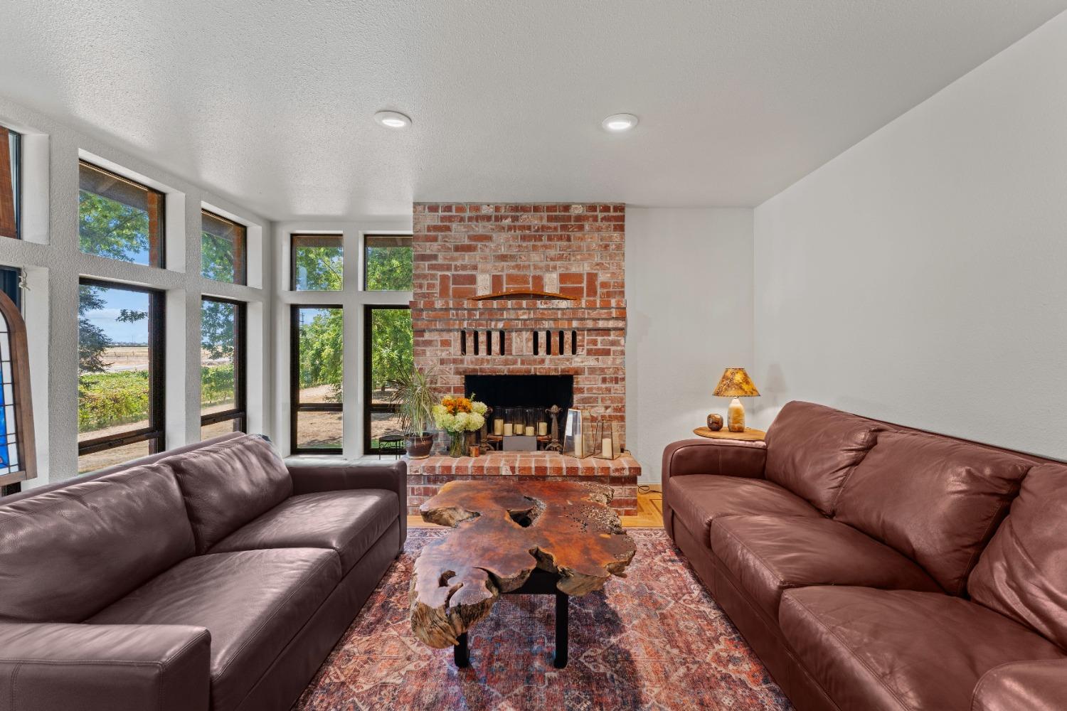 Detail Gallery Image 18 of 52 For 11207 Walmort Rd, Wilton,  CA 95693 - 3 Beds | 3/1 Baths