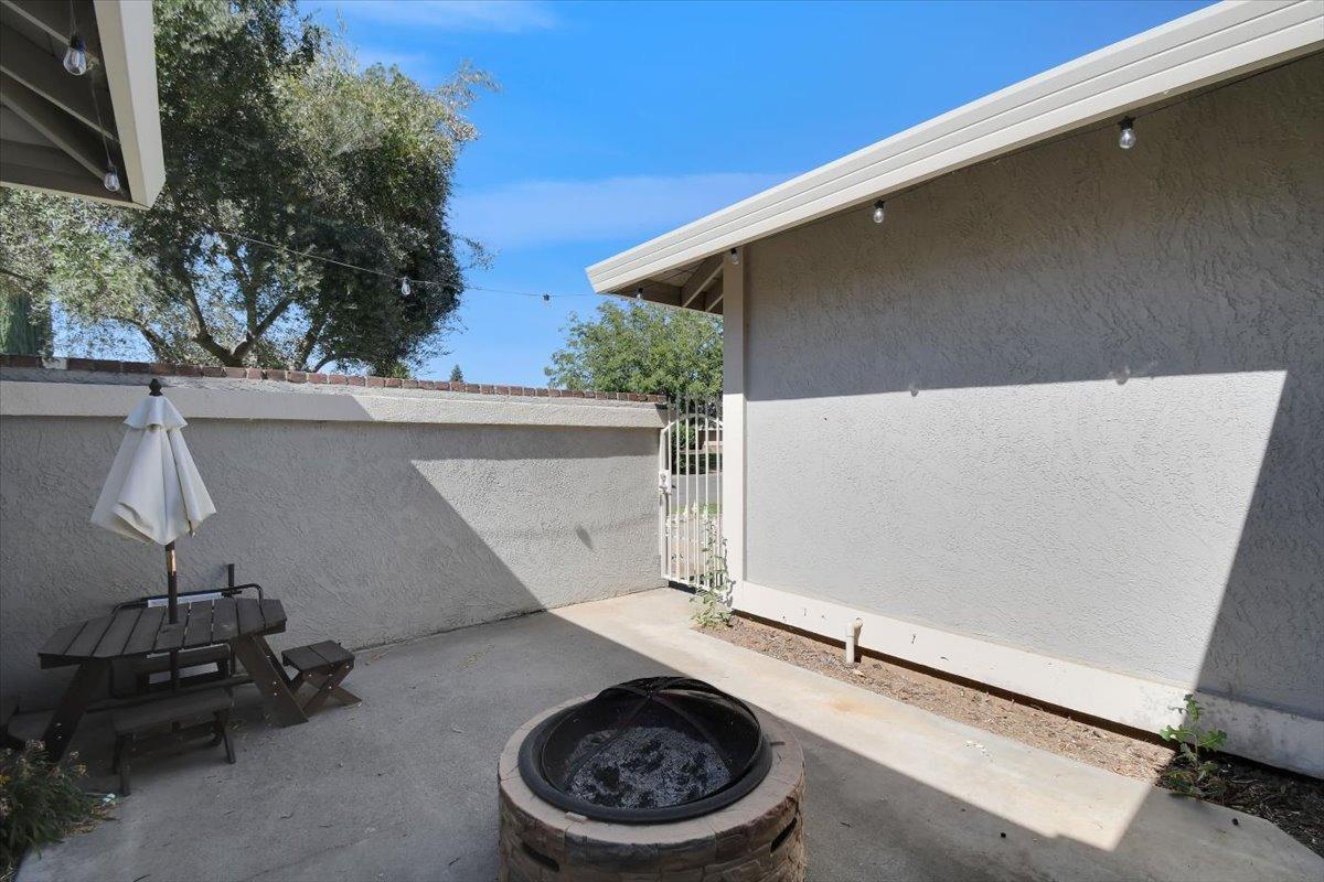 Detail Gallery Image 41 of 73 For 1728 Columbia Dr, Yuba City,  CA 95991 - 4 Beds | 2/1 Baths