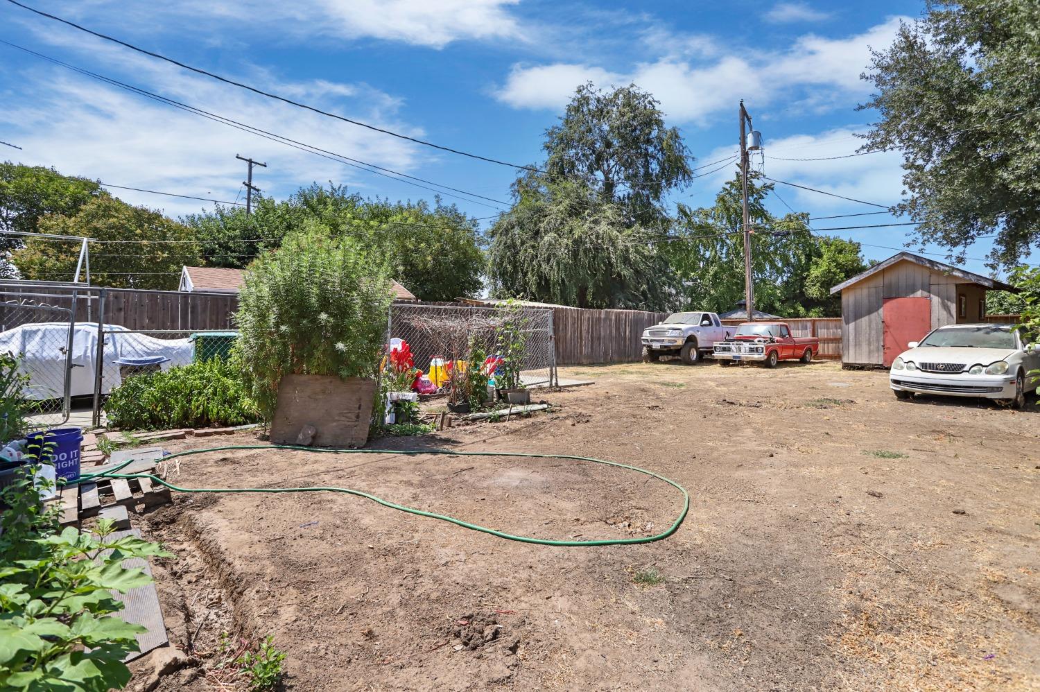 Detail Gallery Image 27 of 28 For 2047 E Webb St, Stockton,  CA 95205 - 2 Beds | 1 Baths