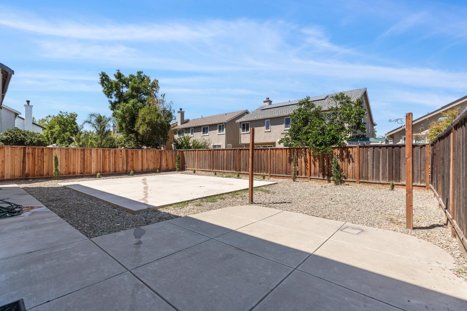 Detail Gallery Image 35 of 44 For 1823 Oswego Ct, Tracy,  CA 95304 - 4 Beds | 2/1 Baths