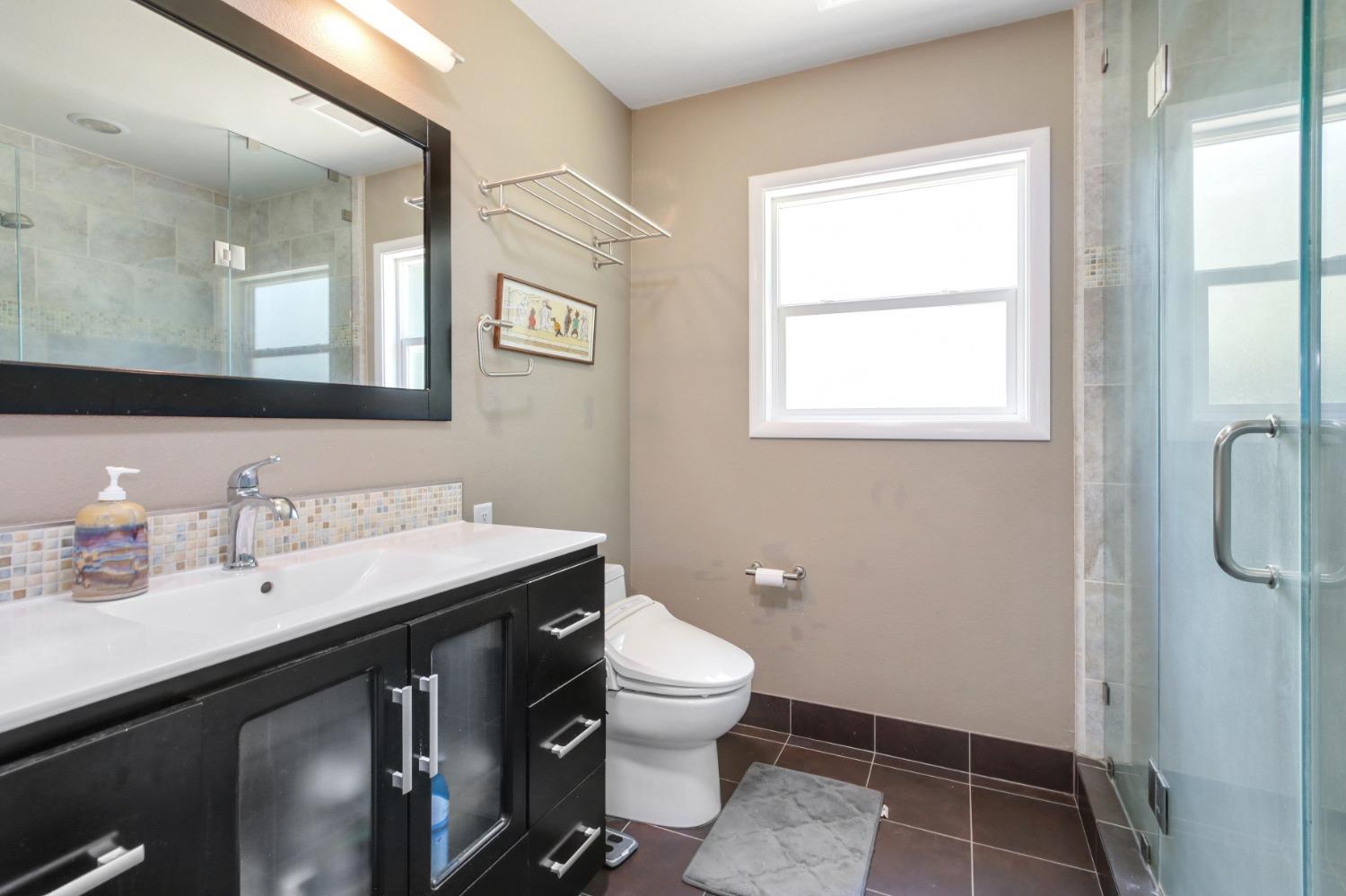 Detail Gallery Image 21 of 30 For 9333 Sparks Way, Sacramento,  CA 95827 - 3 Beds | 1 Baths