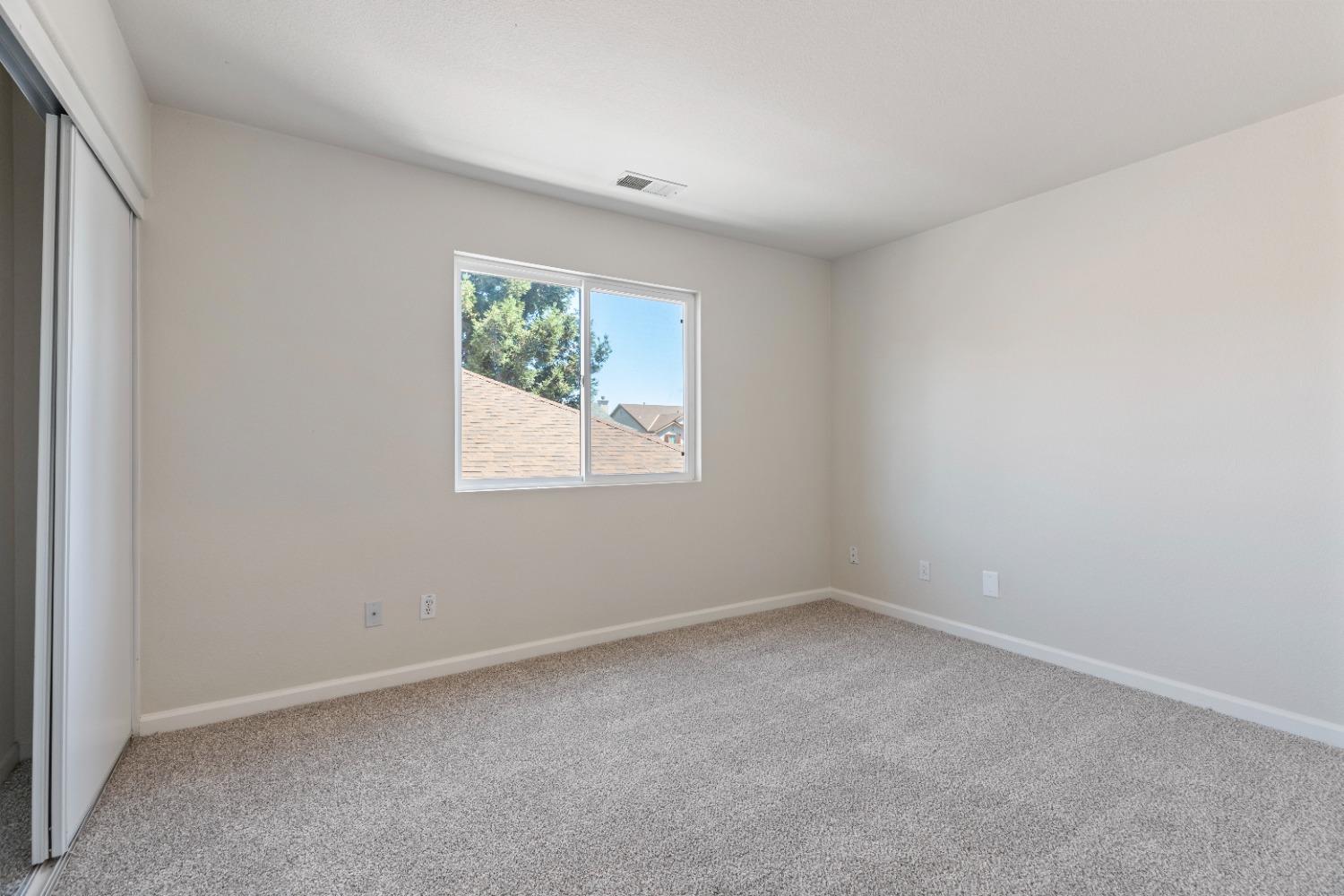 Detail Gallery Image 23 of 44 For 1823 Oswego Ct, Tracy,  CA 95304 - 4 Beds | 2/1 Baths