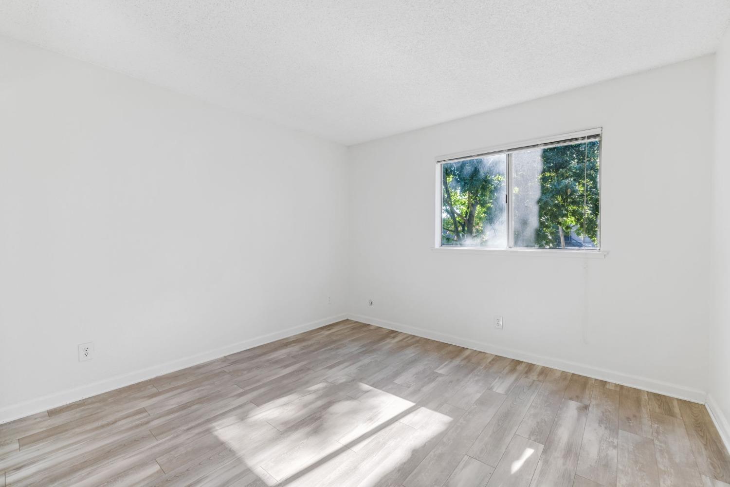 Detail Gallery Image 23 of 43 For 100 Balcaro Way #40,  Sacramento,  CA 95834 - 2 Beds | 2 Baths