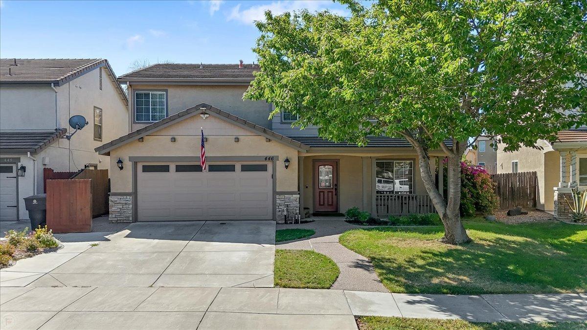 Detail Gallery Image 1 of 59 For 446 Glenbriar Cir, Tracy,  CA 95377 - 5 Beds | 2/1 Baths